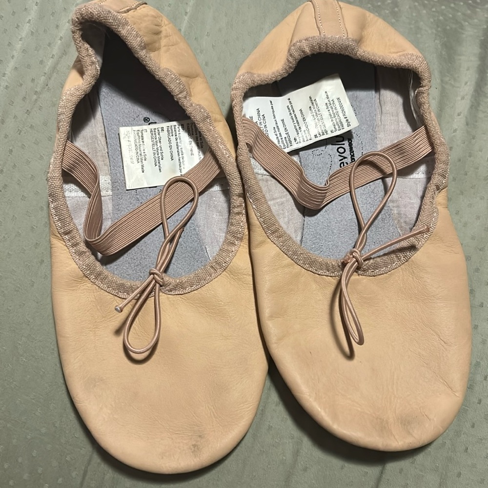 Revolution Dance Pink Ballet Slippers - 7.5